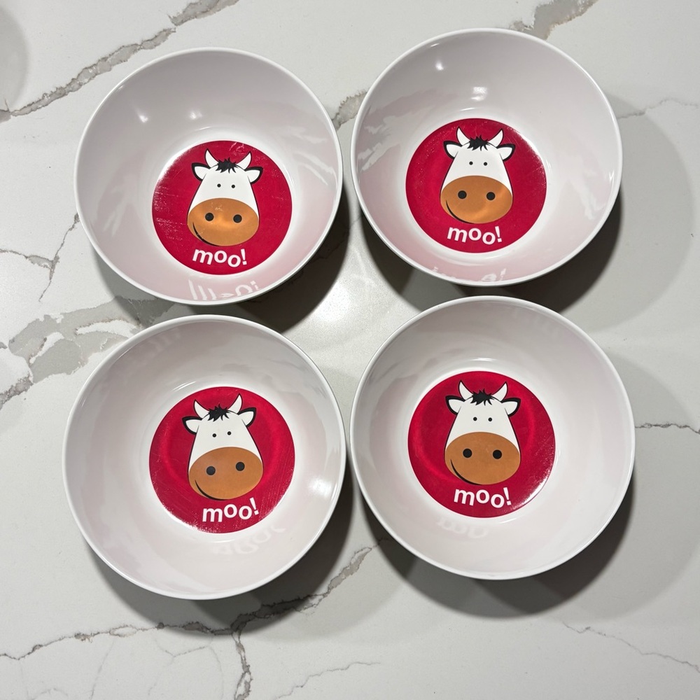 Plastic Green White Red Farm Themed Bowls Set Of 4 Dessert Cups Cow Horse Barn